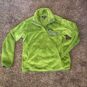 Patagonia fleece pullover! Lime green!